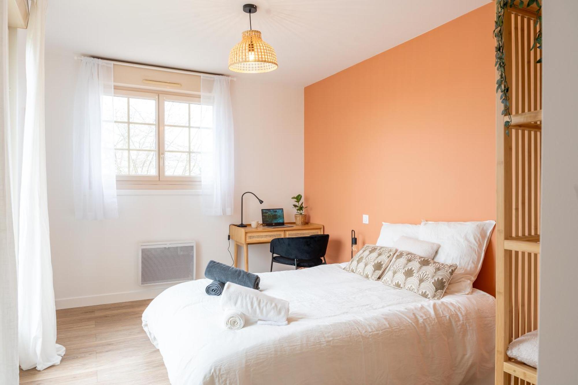 Le Noyer - Moderne - Spacieux - Parking Apartment Montaigu-Vendee